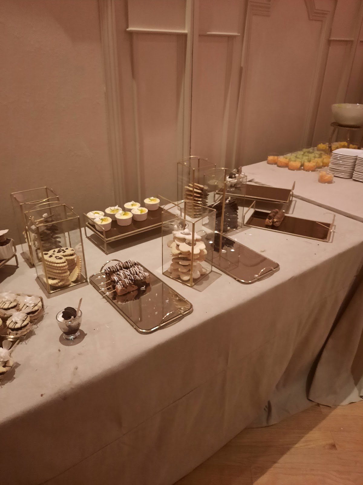 Ateres Golda Ballroom