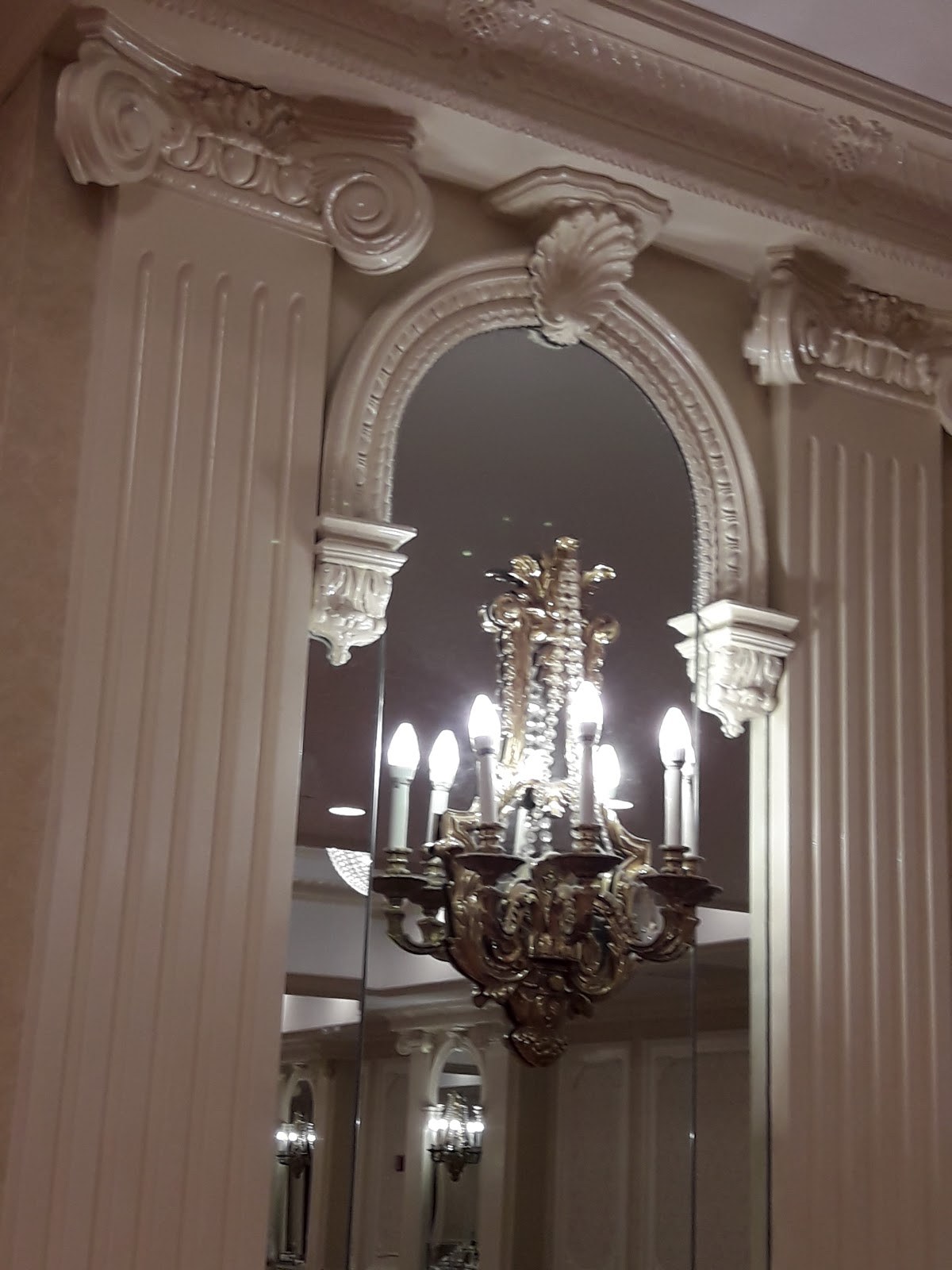 Ohr Hachaim Viznitz Hall
